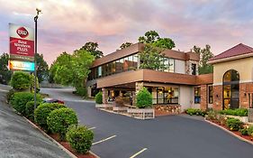 Best Western Plus Landing View Inn & Suites